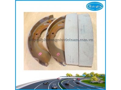 Bố Thắng Sau Avanza 2022 04495-BZ180