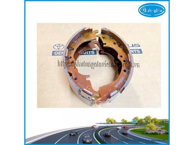 Bố Thắng Sau Innova 2015 04495-YZZZ2