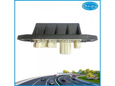 Công Tắc Đóng Mở Cốp Sau Cross 2023 84840-47040