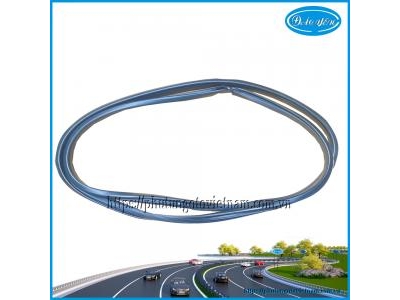 Ron Khung Cửa Trước Veloz 2023
