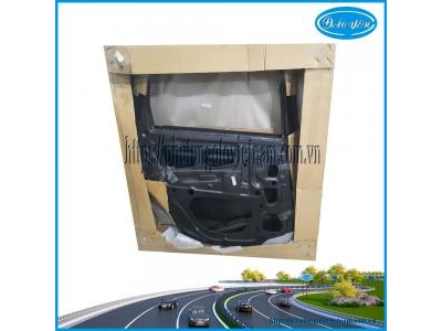 Cửa Sau Xpander 2023