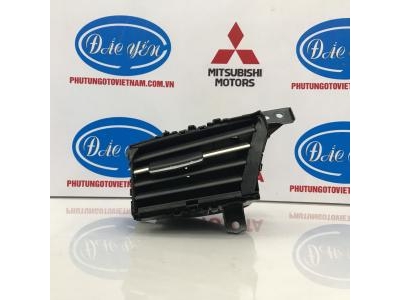 Cửa Gió Điều Hoà Taplo Innova 2017 (Bản V) 55650-0K160