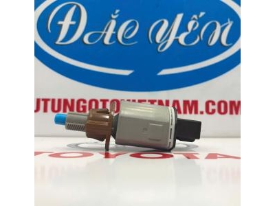 Công Tắc Đèn Thắng Fortuner 2017 84340-09260