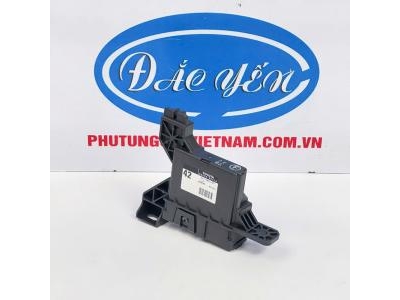 Hộp Điều Khiển Lạnh (Bản E) Innova 2017 88650-0K420
