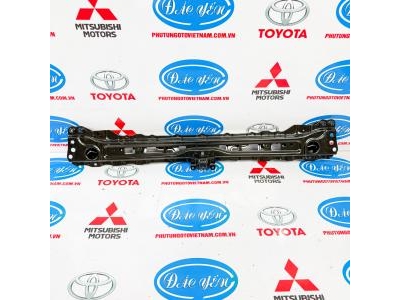 Xương Dưới Két Nước Innova Cross 2025 53028-VT030