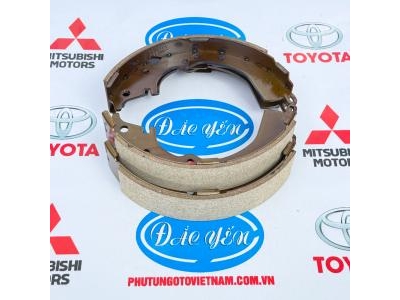 Bố Thắng Sau ( Má Phanh Sau ) Innova 2007- 2009  04495-YZZZ2