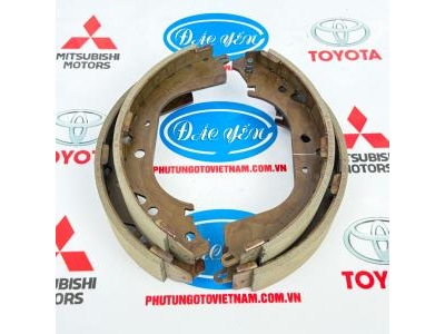 Bố Thắng Sau ( Bố Càng ) Hiace 2014 04495-35230