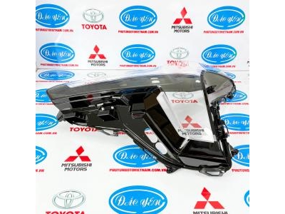 Mặt Kính Đèn Pha Mitsu XForce 2024 26061B000P, 26011B000P