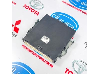 Hộp Ecu Động Cơ Fortuner 2018 89661-F0660