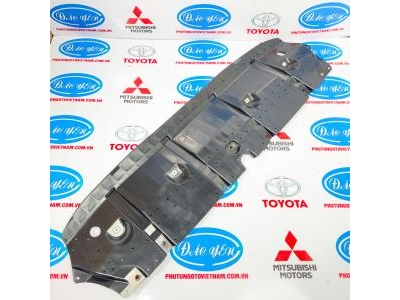 Chắn Bùn Gầm Innova Cross 2023 51451-VT020