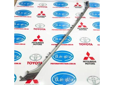 Ốp Dưới Cản Trước Veloz 2023 52411-BZ010