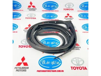 Ron Cánh Cửa Sau Avanza 2025 67872-BZ240, 67871-BZ250