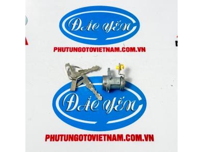 Bộ ổ Khóa Cửa Trước Toyota Veloz 2023- 2025 69005-BZE20