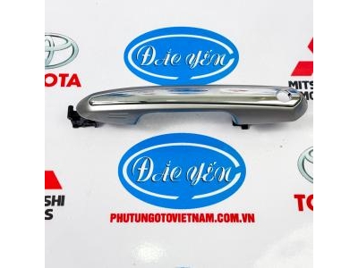Tay Nắm Cửa Trước Innova Cross 2025 69210-VT040-B0, 69210-VT050-B0