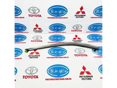 Nẹp Xi Chân Kính Hông Sau Mitsubishi Xpander 2019 6127A093, 6127A094