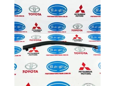 Nẹp Nhựa Kính Sau Mitsubishi Xpander 2017- 2021 6127A095, 6127A096