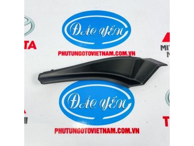 Ốp Chân Kính Chắn Gió Mitsubishi Attrage 2021 7405A841, 7405A842