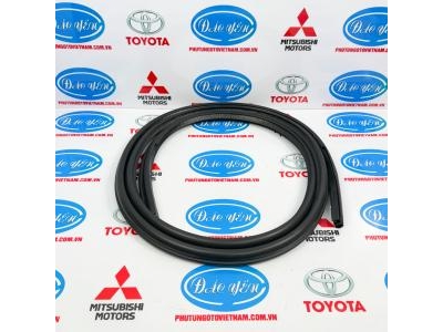 Ron Khung Cửa Trước Xpander Cross 2021 5725A433