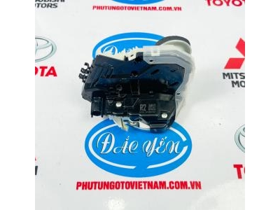 Khóa Ngậm Cửa Sau Veloz 2022 69330-BZ280, 69340-BZ280