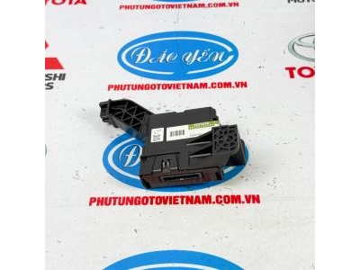 Hộp Điều Khiển Lạnh Altis 2017 88650-02G80
