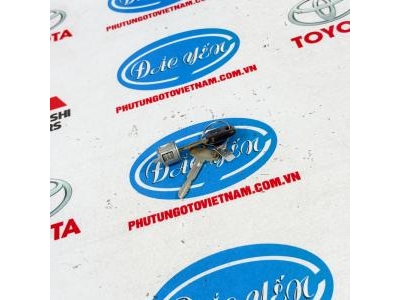 Ổ Khóa Nắp Cốp Hilux 2009 69056-0K010