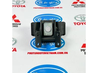 Cao Su Chân Máy Sau Fortuner 2016 12371-0L200
