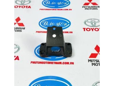 Bát Sắt Gắn Cao Su Fortuner 2019 12311-11140