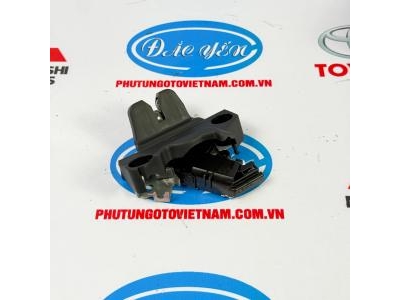 Khóa Ngậm Cốp Sau Toyota Altis 2014 64600-02080