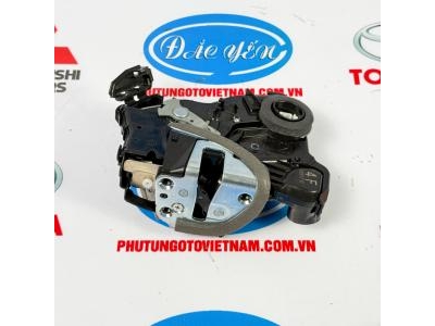 Khóa Ngậm Cửa Trước Land Cruiser 2021 69030-42221, 69040-42241
