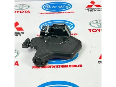 Khóa Ngậm Cửa Sau Innova 2011 69050-0K040, 69060-0K040