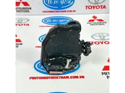 Khóa Ngậm Cửa Sau Vios 2012 69050-02220, 69060-02210