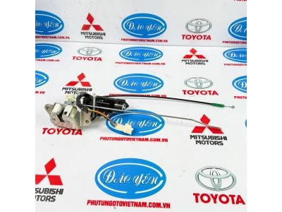 Khóa Ngậm Cốp Sau Innova 2011 69350-0K010