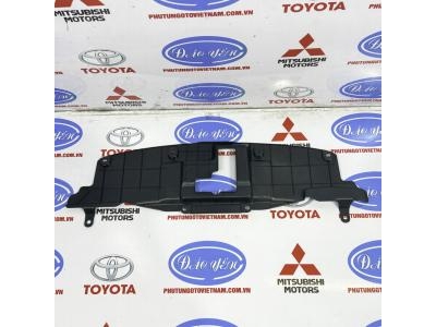 Ốp Che Trên Toyota Hilux 2015 53117-0K040