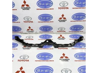 Ốp Che Trên ổ Khóa Ngậm Ca Bô Corolla Cross 2024 53117-0A010