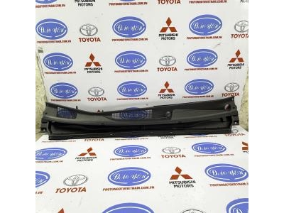 Ốp Chân Kính Chắn Gió Innova 2021 55708-0K140