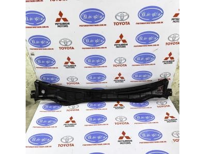 Ốp Chân Kính Chắn Gió Camry 2007- 2008 55708-33100